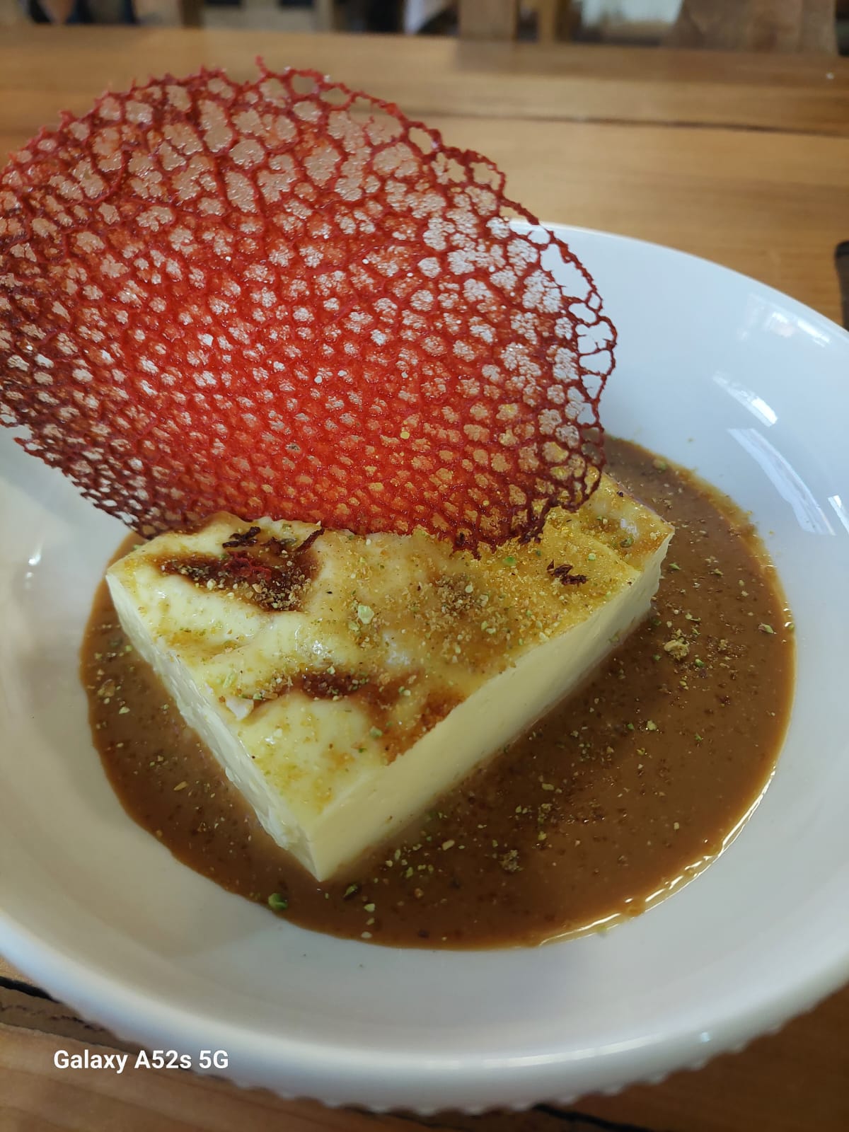 Postre Leche Asada con Salsa Toffee